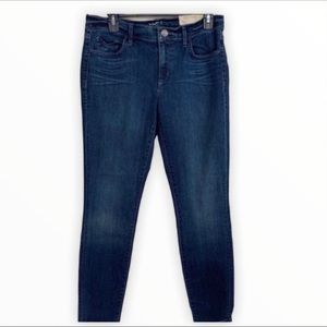 NWOT Loft Super Skinny Jean Size 28/6